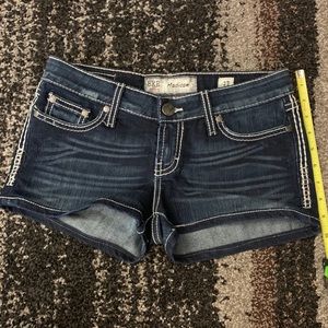 Buckle Madison shorts